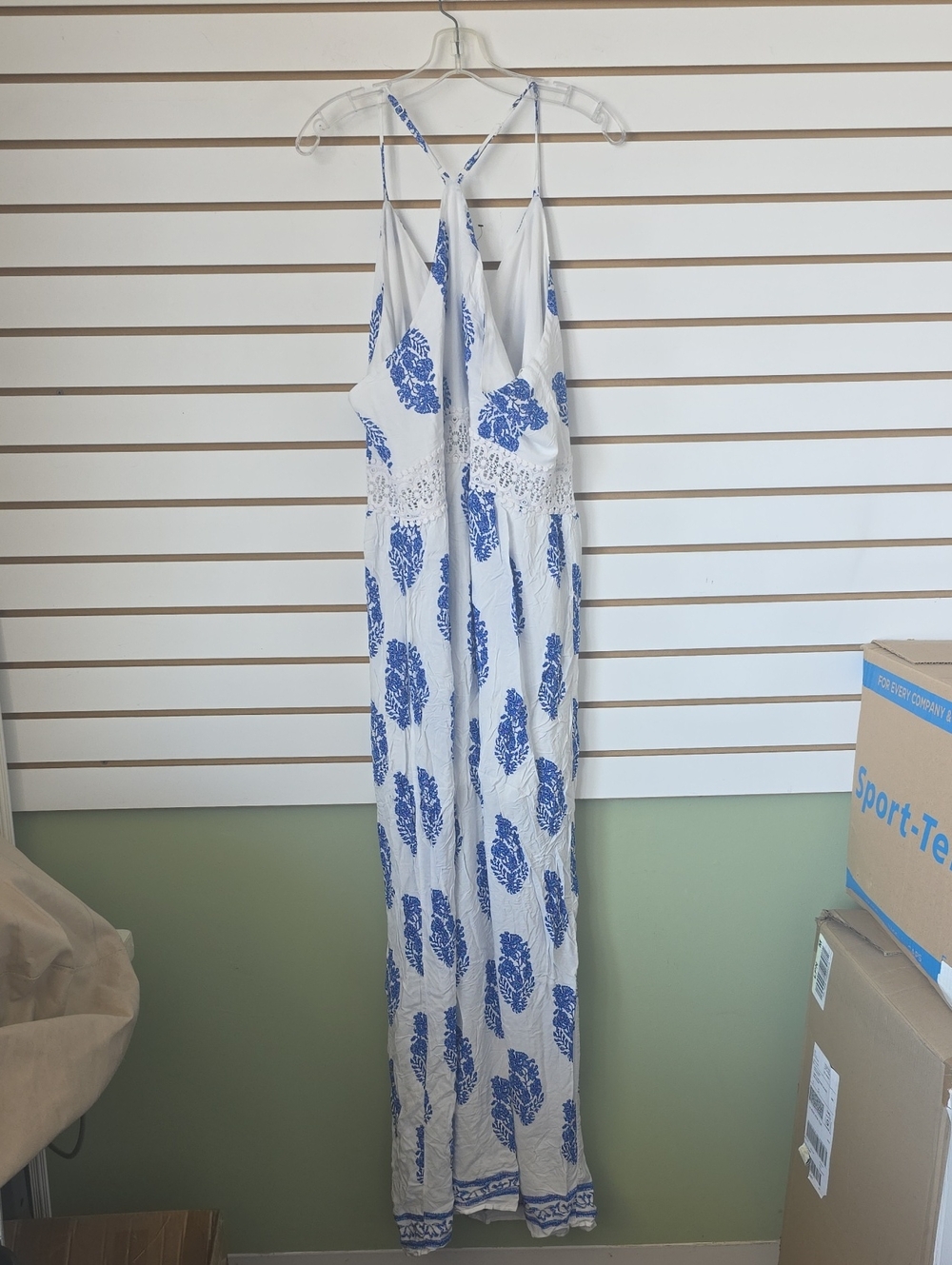 Maxi Dress with Blue Floral Print 3x - Picture 5 of 12